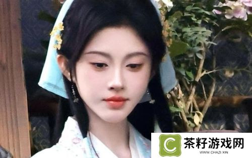鞠婧祎又变脸，新剧照路人图曝光，锥子鼻尖下巴，网友：太夸张了